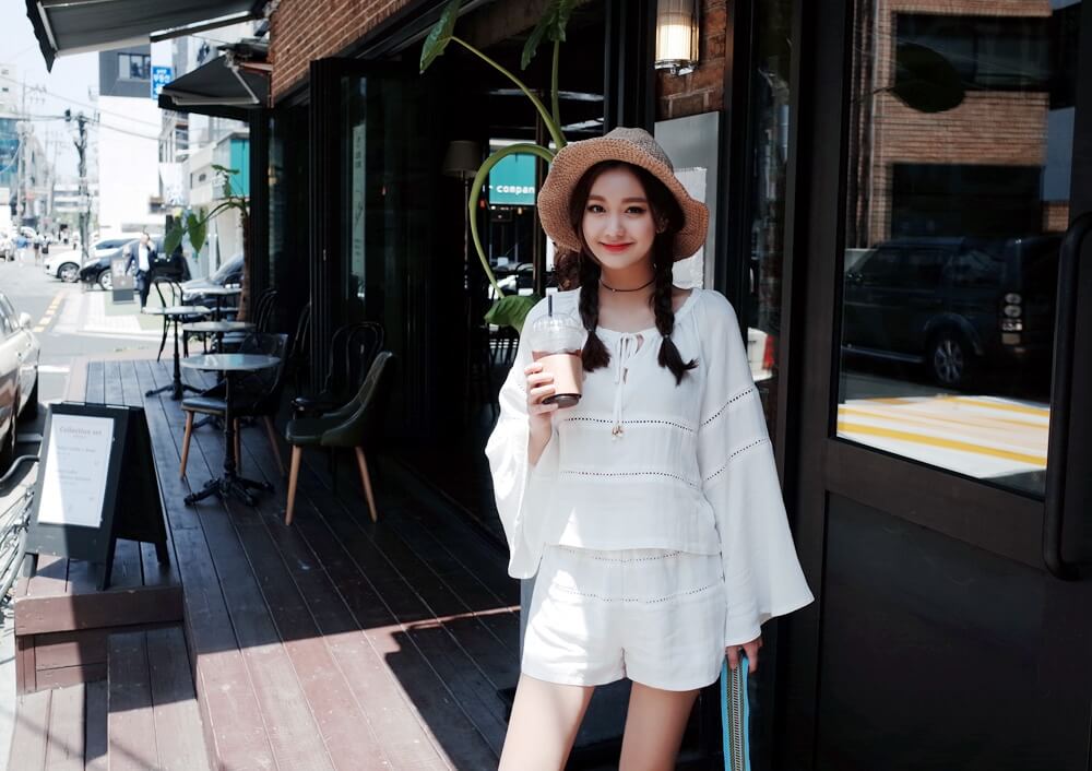 Những bộ đồ "ăn diện" khiến chị em siêu lòng Những bộ đồ "ăn diện" khiến chị em siêu lòng