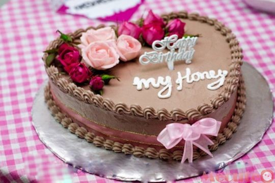 Chiếc bánh hình trái tim đầy lãng mạn Chiếc bánh hình trái tim đầy lãng mạn