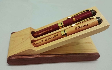 Những món quà tặng hội thảo Sang Trọng và Ấn Tượng nhất