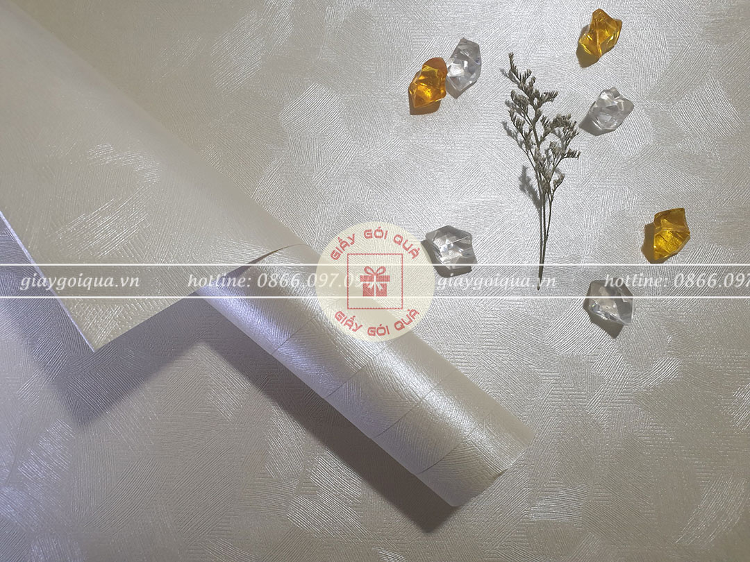 Những mẫu giấy màu đẹp dùng để gói quà tại Quà Tặng Độc