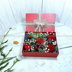 Hộp quà hoa hồng, hộp quà tặng valentine HQ17 – Kích thước 23x17x7