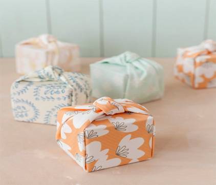 Những gói quà cho bé mang phong cách Nhật Bản