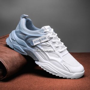 Giày thể thao tặng bạn nam