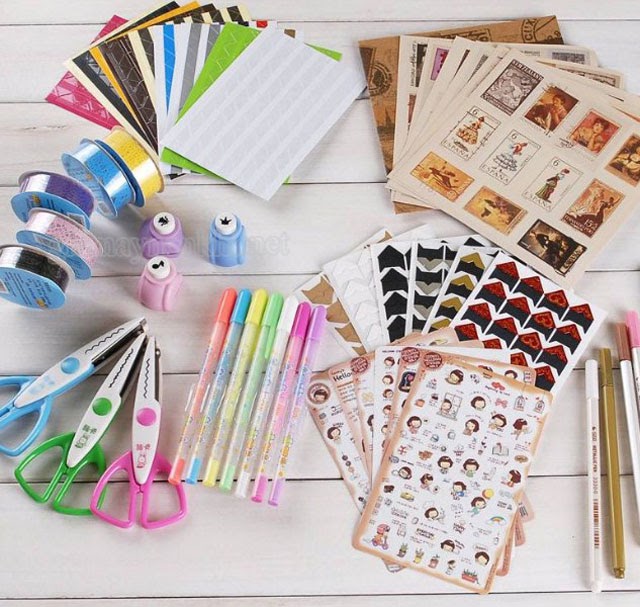 Dụng cụ làm thiệp giáng sinh