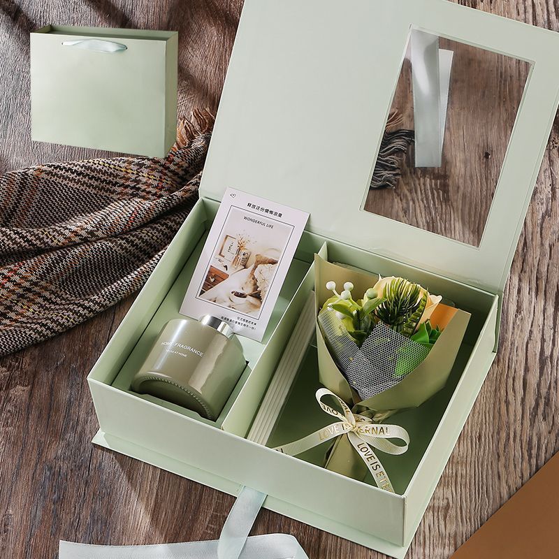 Set quà Tinh dầu thơm và Hoa