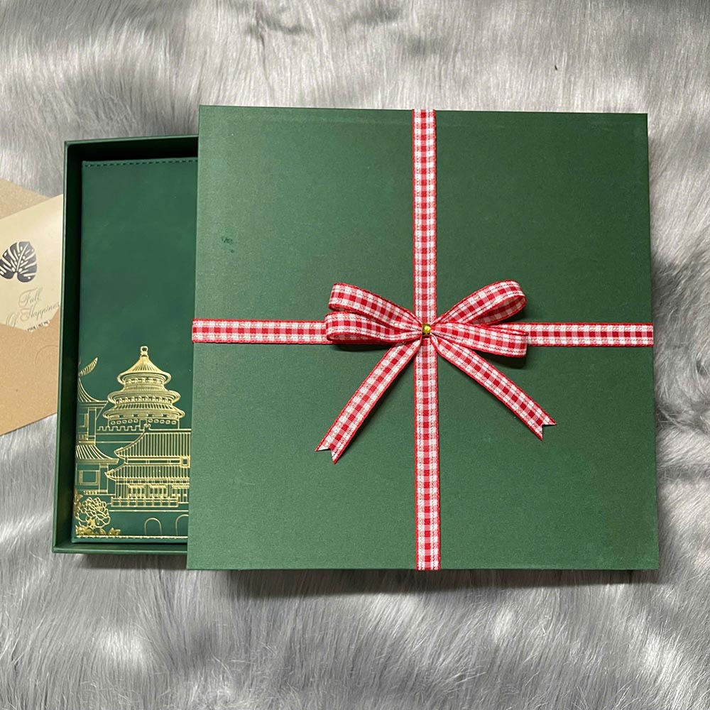 Set quà tặng Sổ da và Bút kèm ngòi thay thế (SQ-SB)